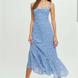 ***ISO*** Reformation Emersyn Blue Floral Dress 8 or 10